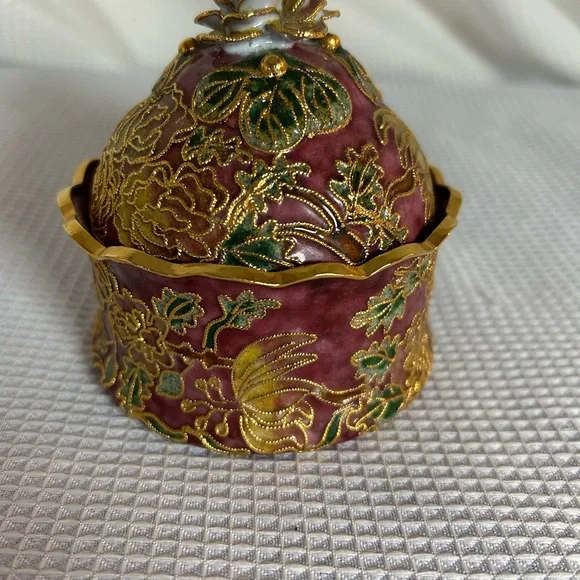 Vintage Cloisonné red rose trinket box - Picture 3 of 8
